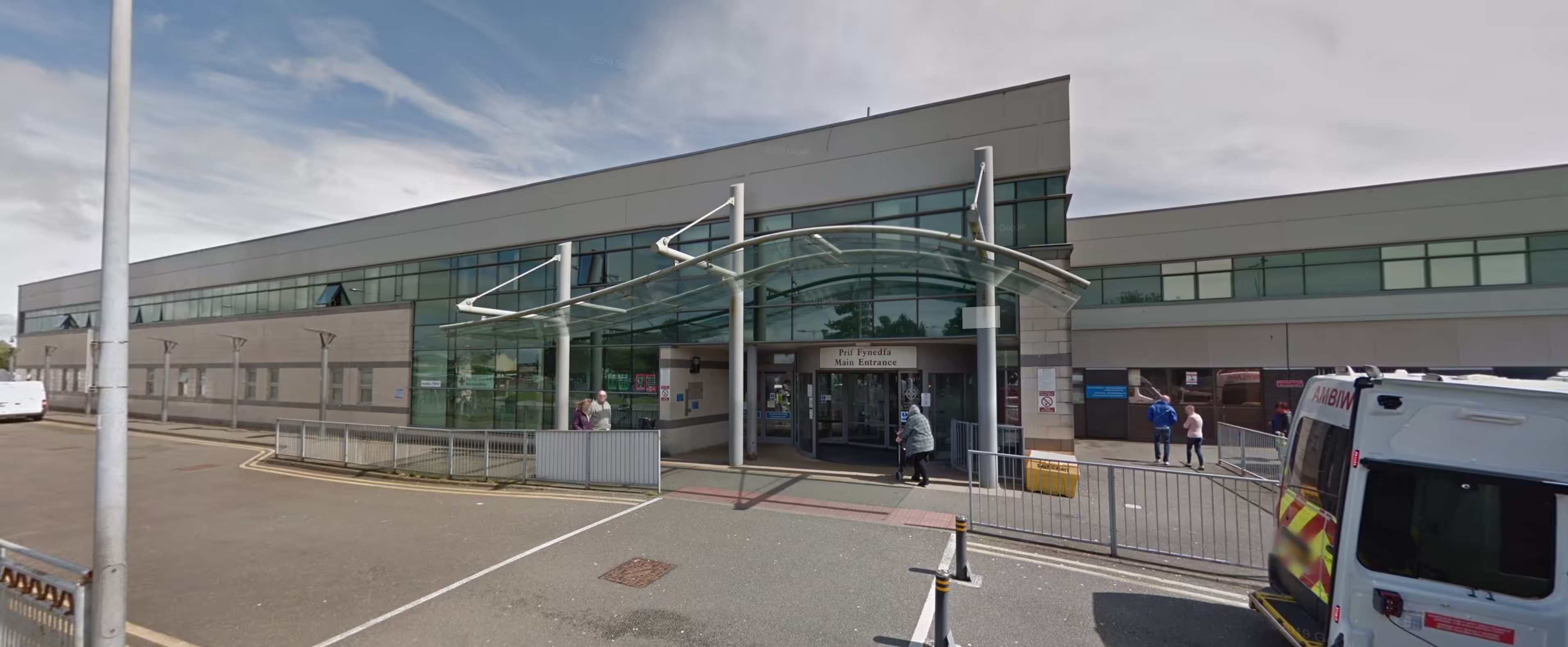Ysbyty Gwynedd Hospital - A&E Department in BANGOR, Wales - Current wait time: 0 minutes