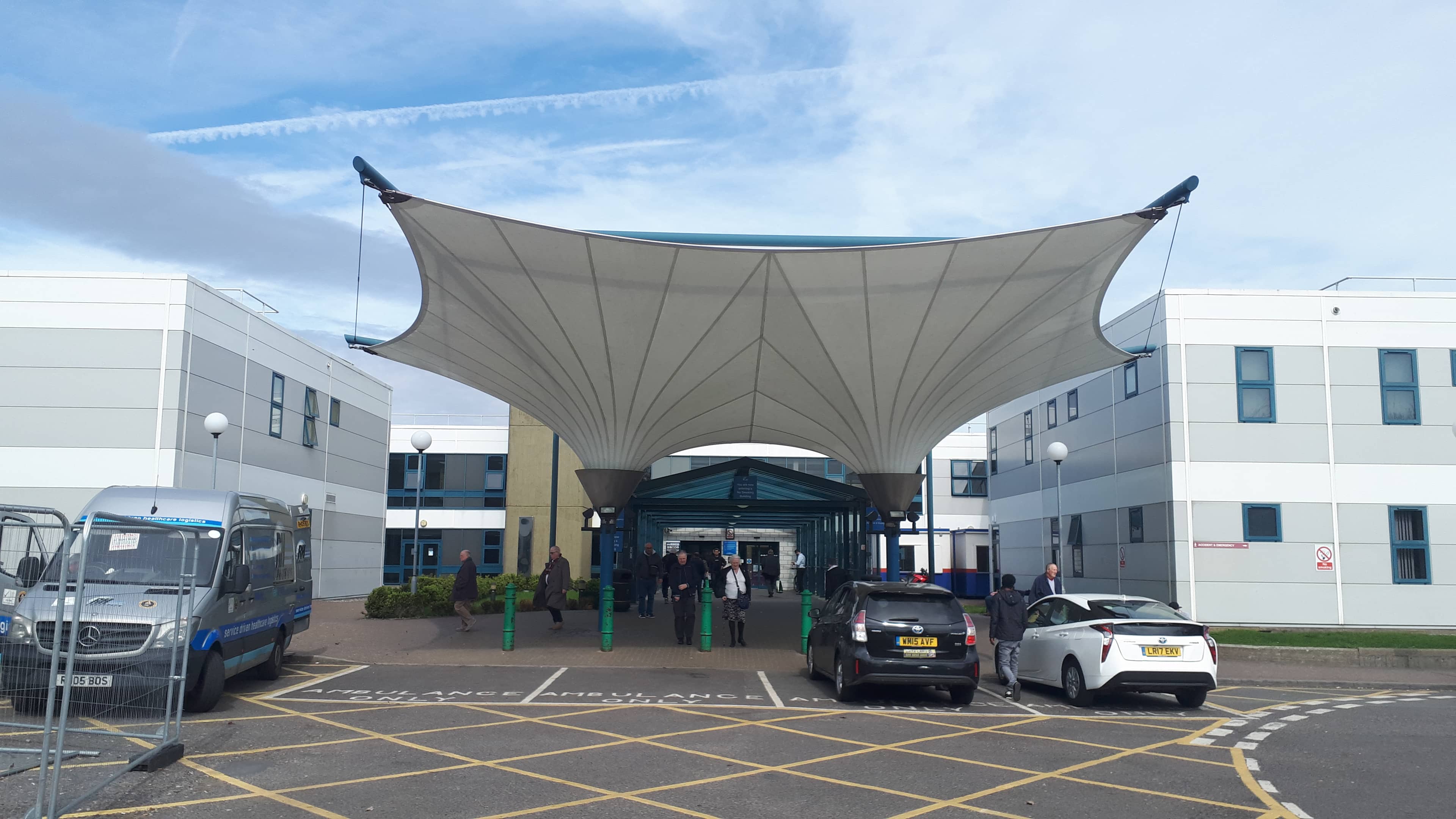 Queen Elizabeth Hospital Woolwich - A&E Department in WOOLWICH, London - Current wait time: 0 minutes